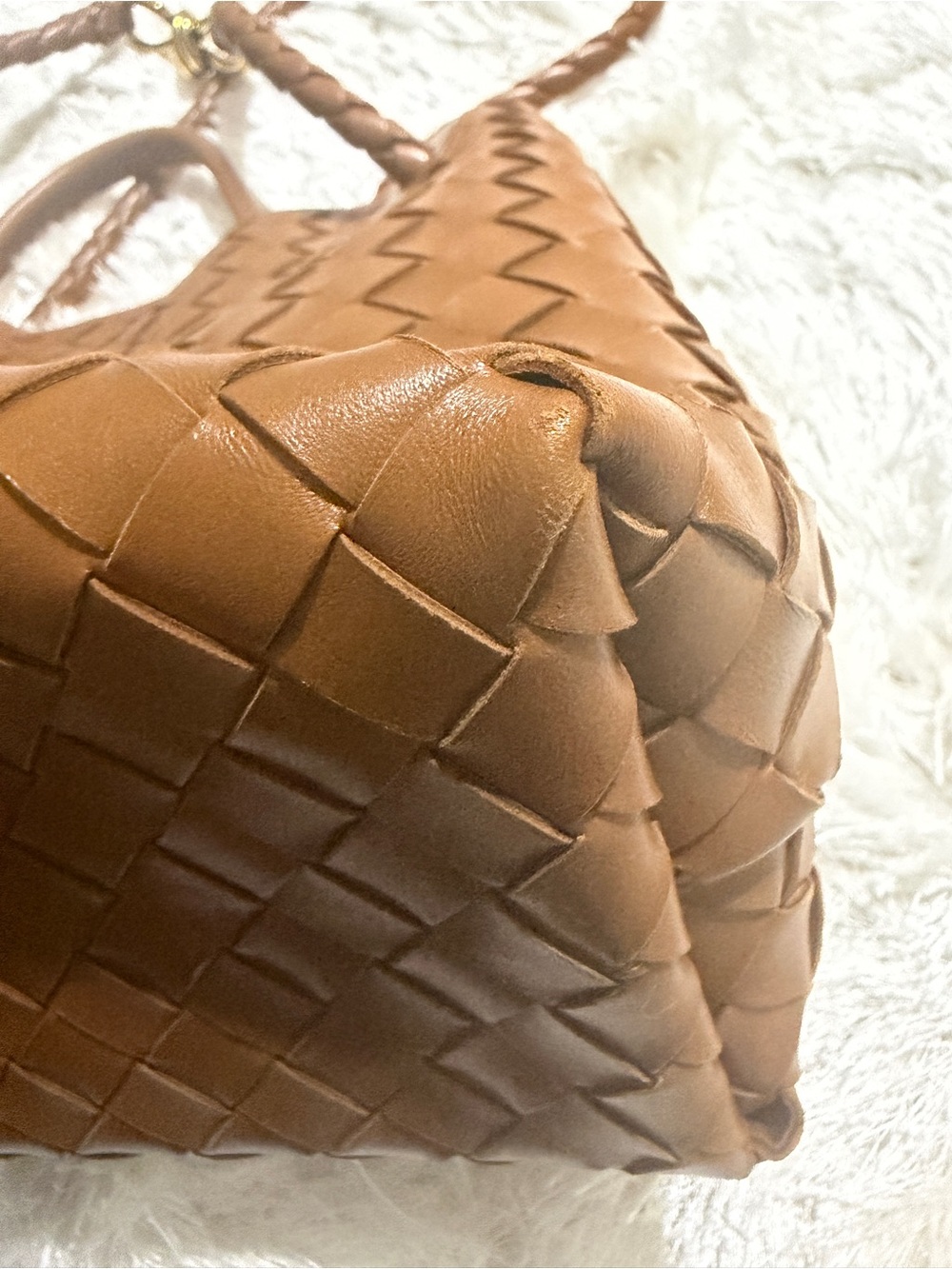 Bottega Veneta Cognac Intrecciato Leather Andiamo Medium - Picture 11 of 14